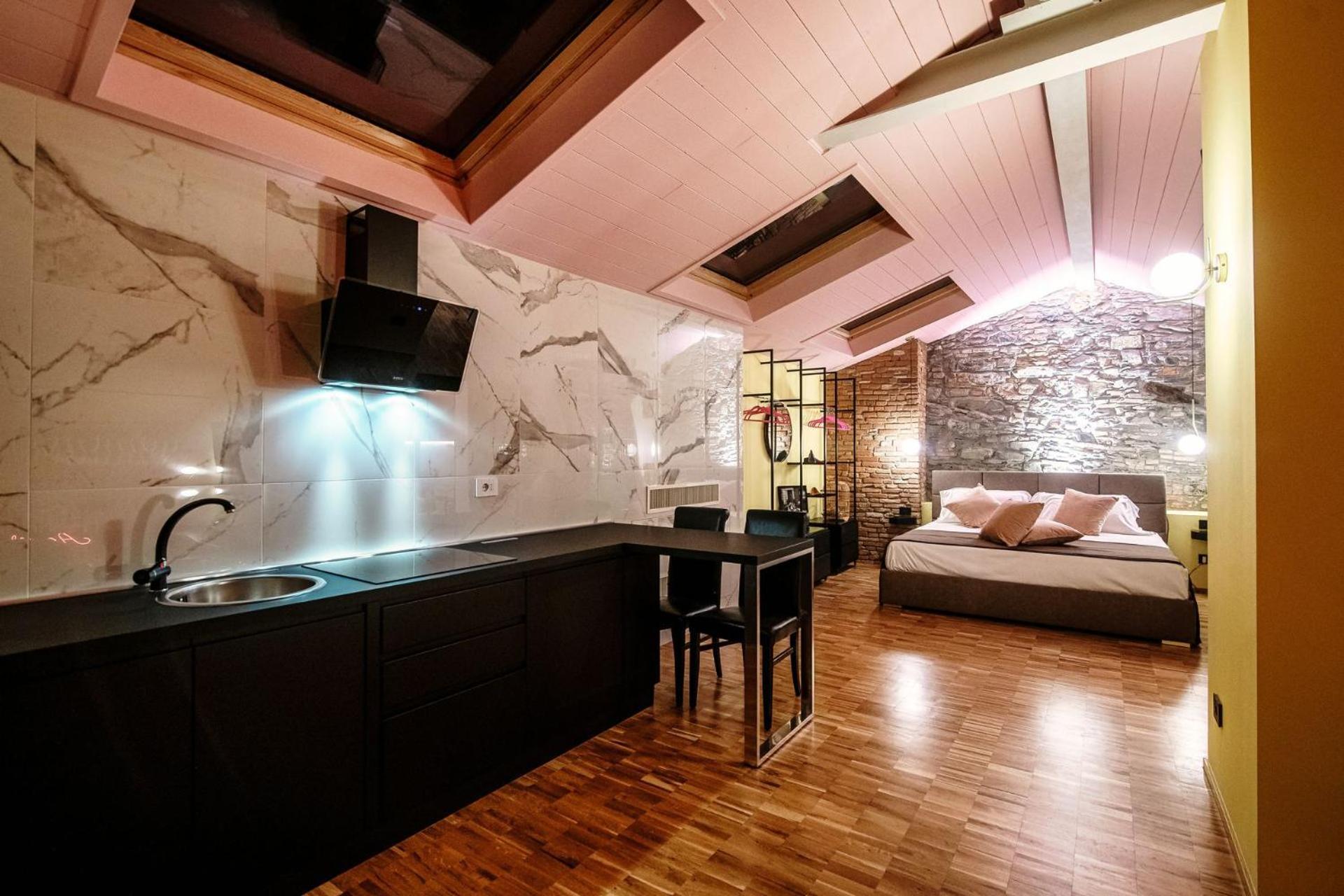 Vitrum - Como Luxury Suites Room photo