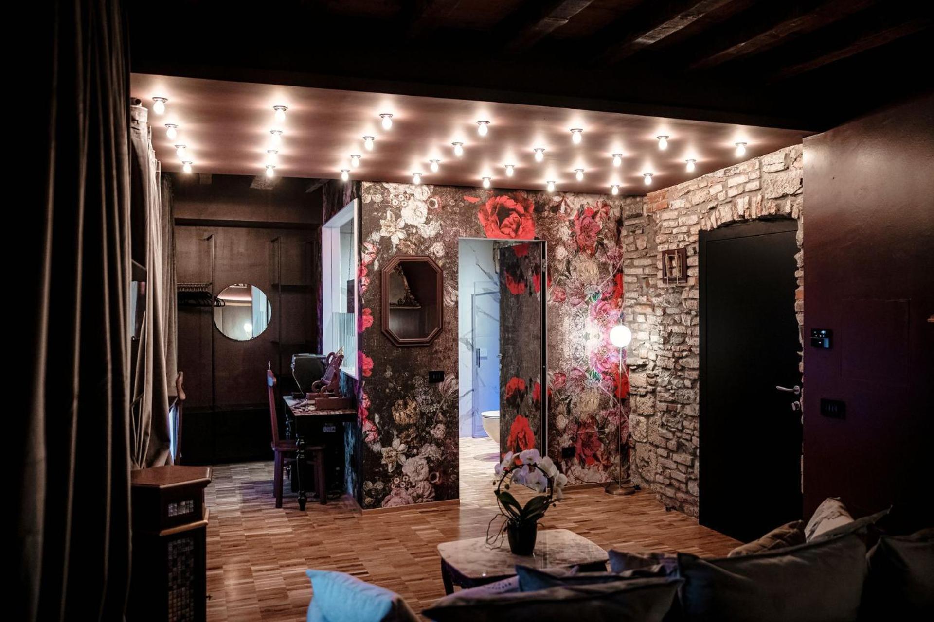 Vitrum - Como Luxury Suites Room photo